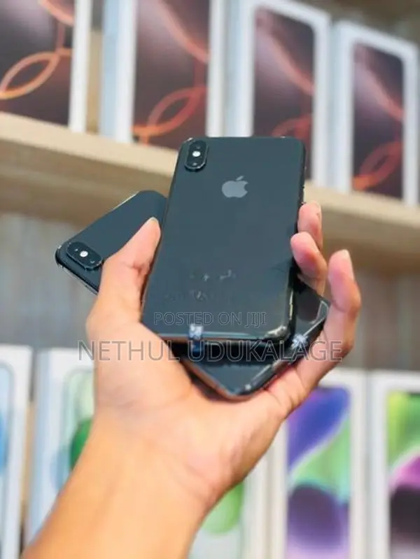 Apple iPhone XS 256GB (Used)