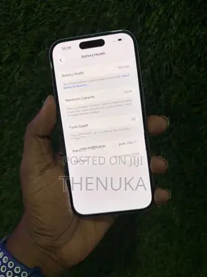 Apple iPhone 16 (Used)