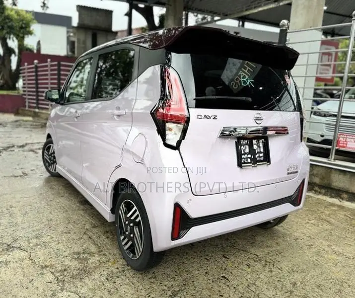 Nissan Dayz Highway Star 2024