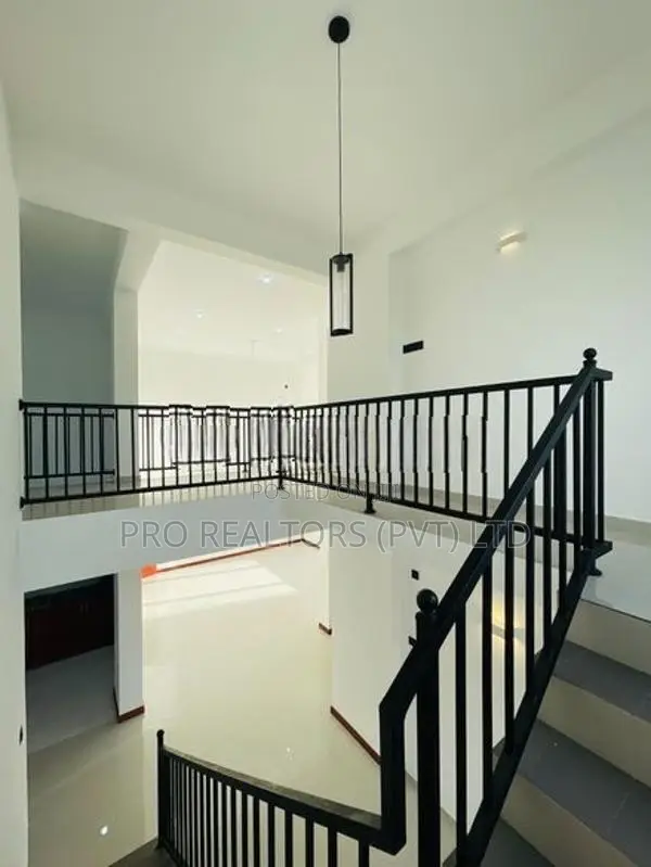 Apartment For Sale In Nugegoda Duplex Apartment!