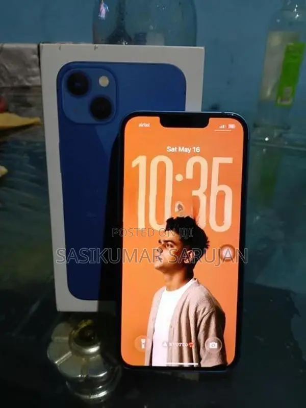 Apple iPhone 13 (Used)