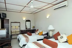 Hotel for Sale in Mount Lavinia (A5952)