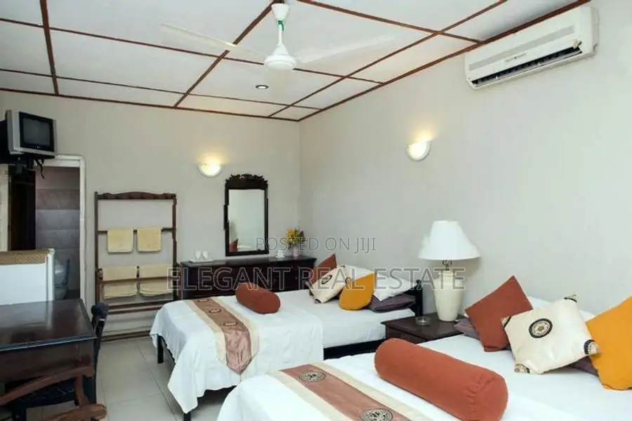 Hotel for Sale in Mount Lavinia (A5952)
