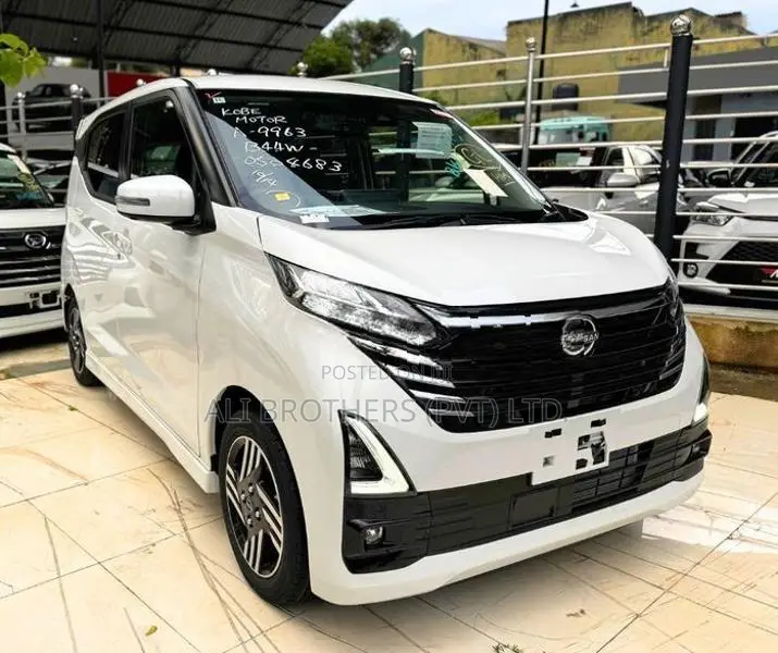 Nissan Dayz Highway Star 2024