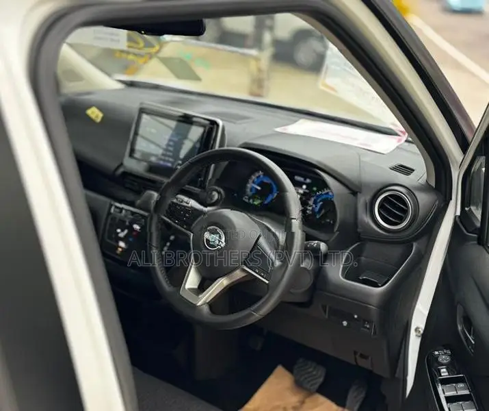 Nissan Dayz Highway Star 2024