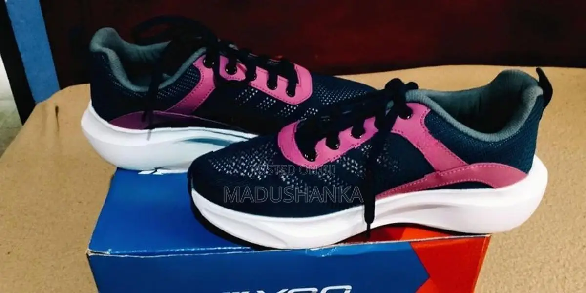 Yoo Dek Shoes