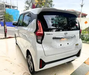 Nissan Dayz Highway Star 2024