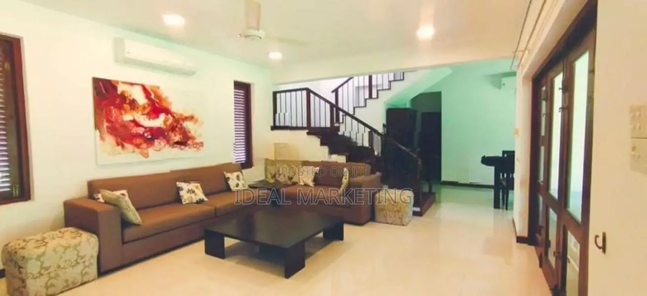 Pita Kotte - Three Storied House for Rent