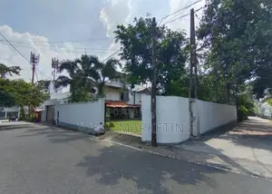 Pita Kotte - Three Storied House for Rent