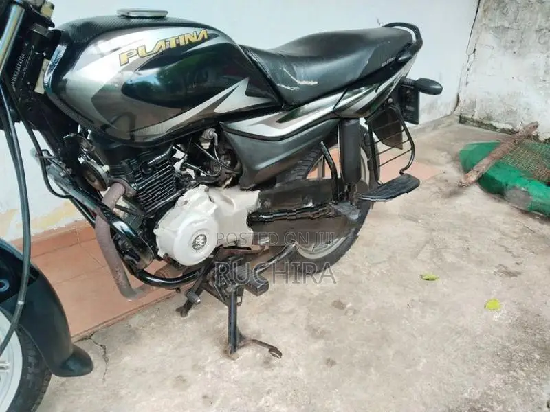 Bajaj Platina 100 ES 2018