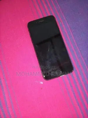Apple iPhone 7 (Used)