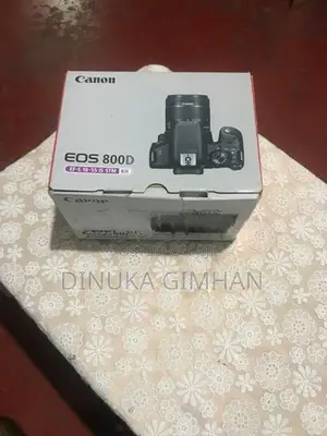 Canon EOS Rebel T7i / 800D Camera