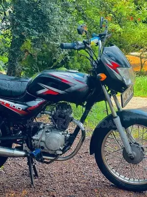 Bajaj CT100 2002