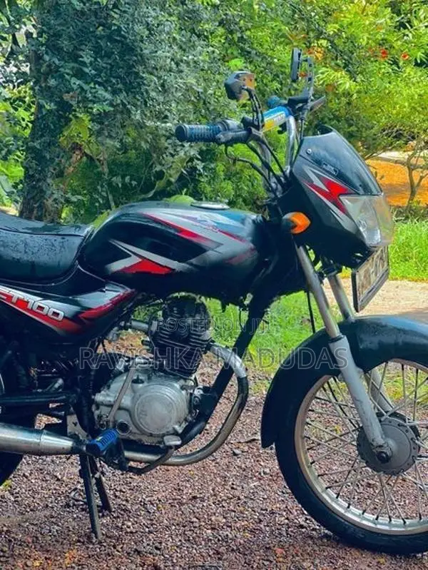 Bajaj CT100 2002