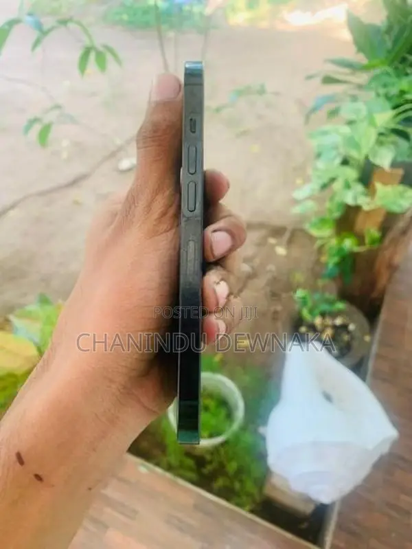 Apple iPhone 13 Pro (Used)