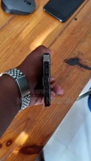 Apple iPhone 13 Pro (Used)