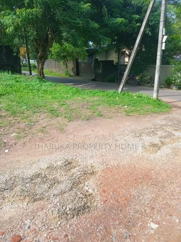 Land for Sale Piliyandala