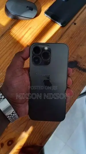 Apple iPhone 13 Pro (Used)