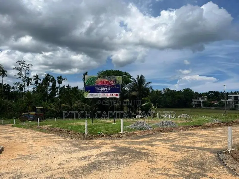 Kahathuduwa Main Town Superb Land for Sale