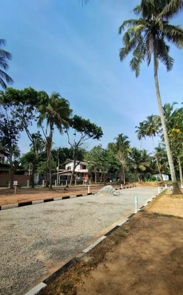 Wattala Uswetakeiyawa Road Luxury Land for Sale
