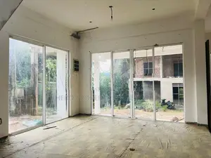 Modern House for Sale in Athurugiriya