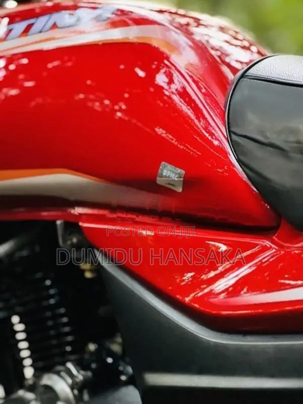 Bajaj Platina 100 ES 2015