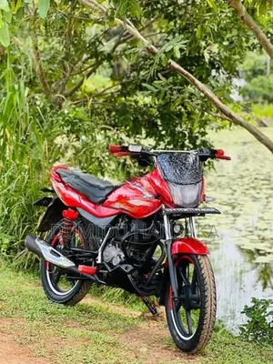 Bajaj Platina 100 ES 2015
