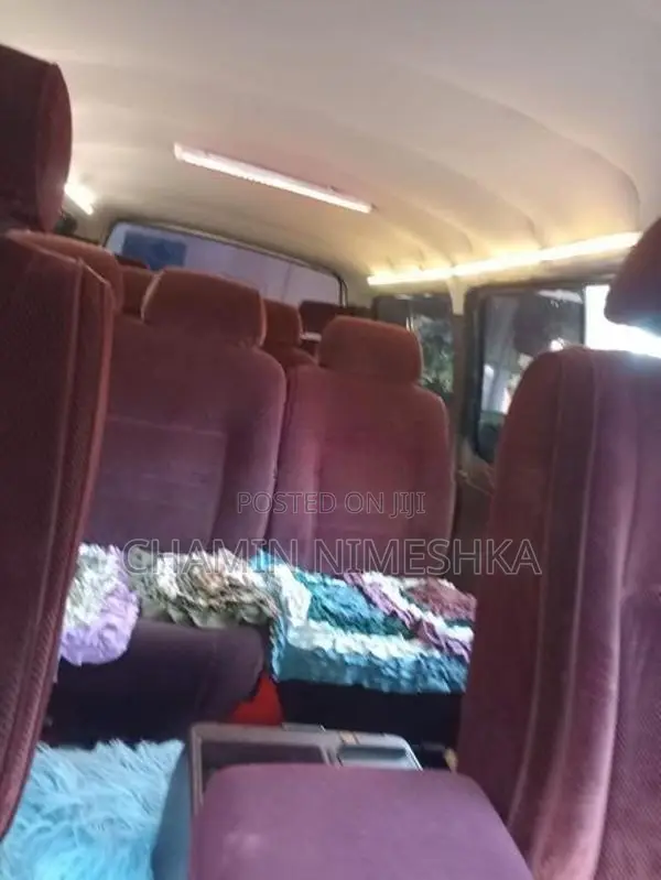 Toyota Hiace 1985