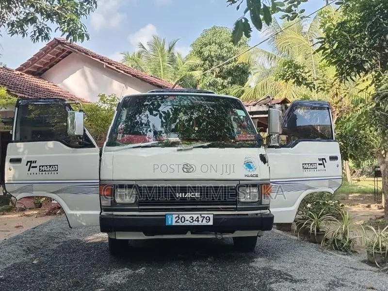 Toyota Hiace 1985