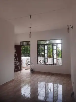 First Floor House For Rent In Boralesgamuwa Lake Road