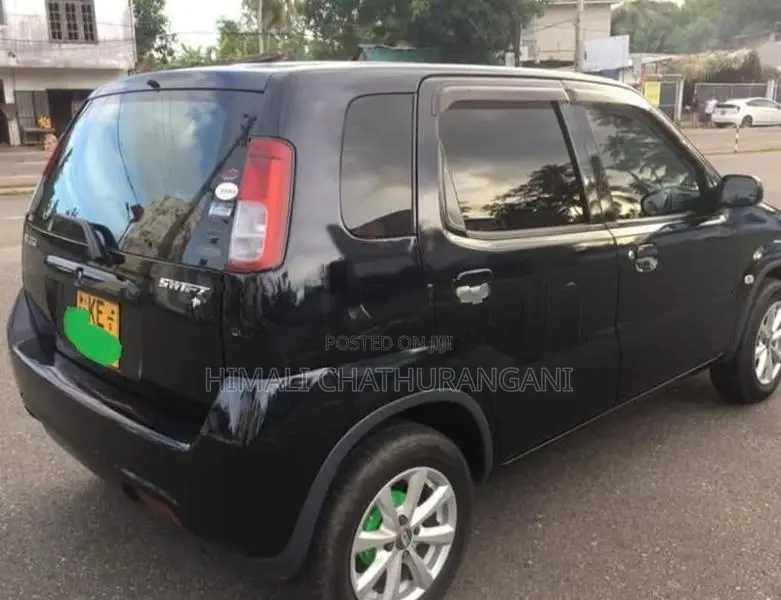 Suzuki Swift 2004