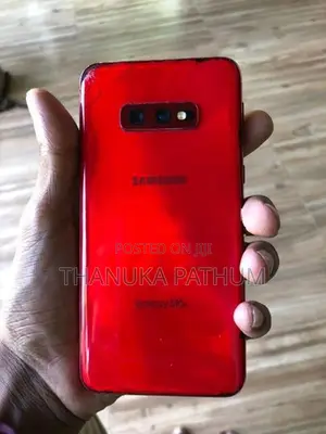 Samsung Galaxy S10e (Used)