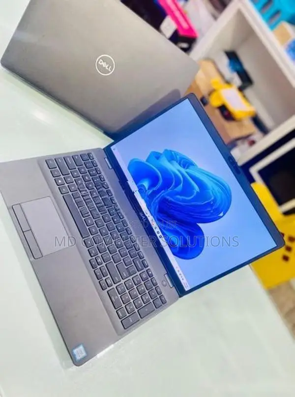 Dell Latitude 5500 – Core I5 8TH GEN / 8GB RAM 256GB NVME SSD