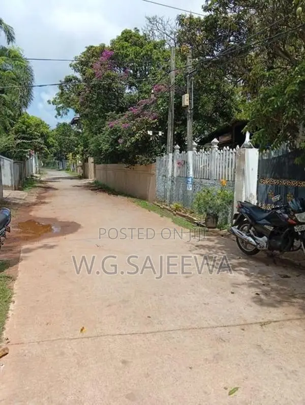15 Perch Land for Sale in Katuwapitiya Negombo