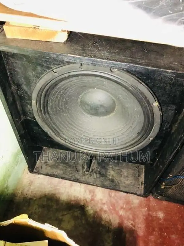 Powered Sound System Setup Lot
