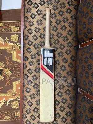 SF English Willow Cricket Bat