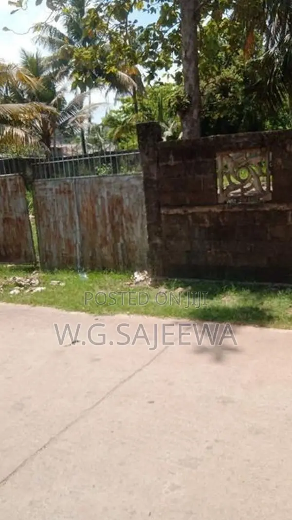 15 Perch Land for Sale in Katuwapitiya Negombo