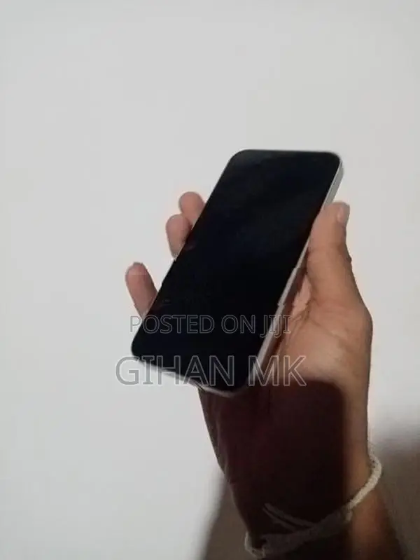 Apple iPhone 13 mini 256GB (Used)