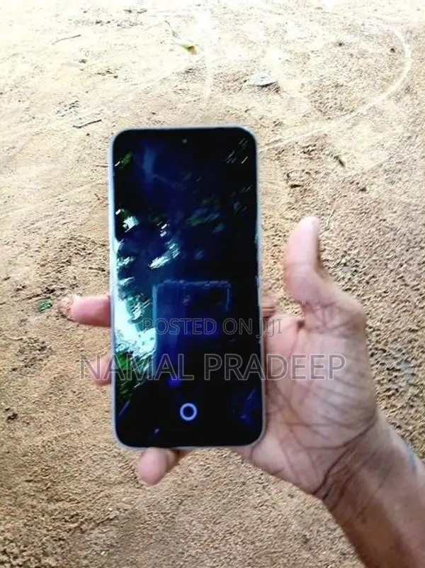 ZTE nubia Air 8GB 256GB (Used)