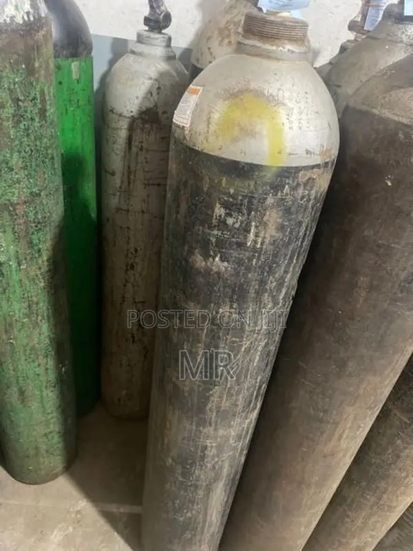 Oxygen Cylinder