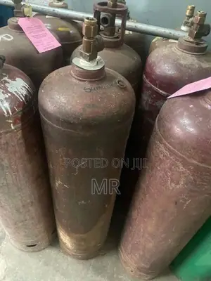 Oxygen Cylinder