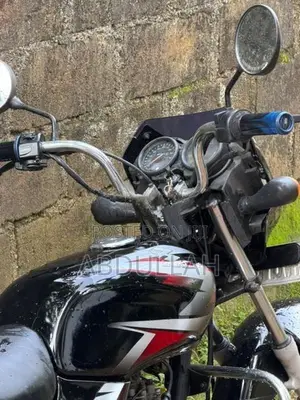 Bajaj CT100 2007