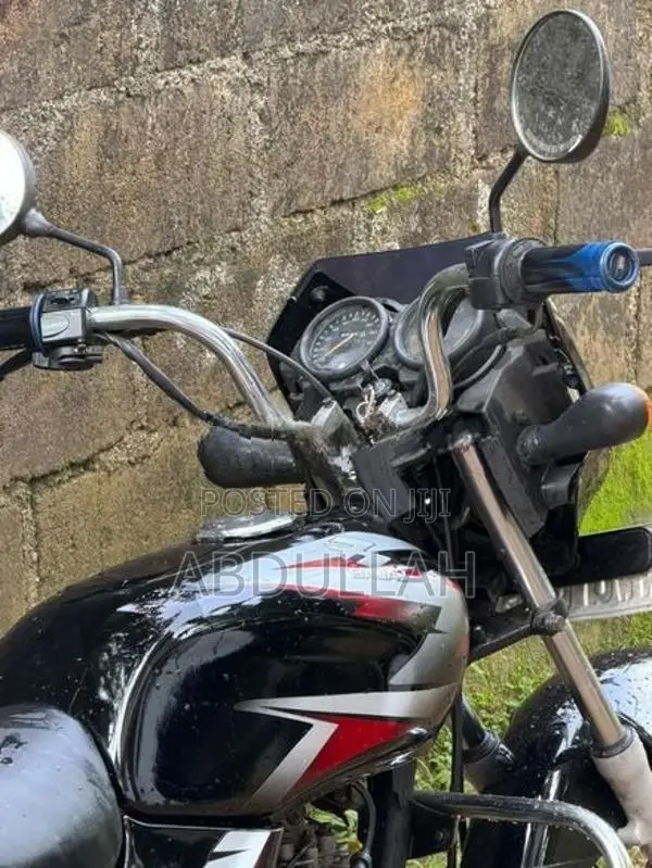 Bajaj CT100 2007