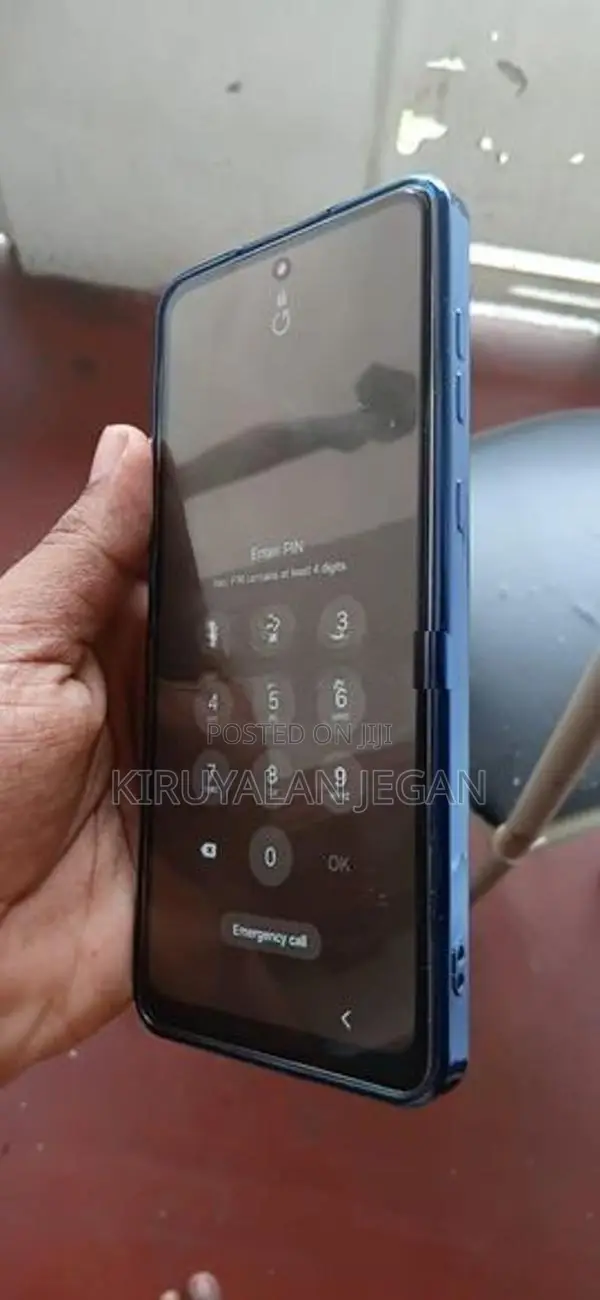 Samsung Galaxy A73 128GB (Used)
