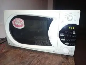 LG Intellowave Microwave Oven