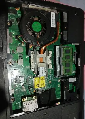 Fujitsu Lifebook AH530 For Parts