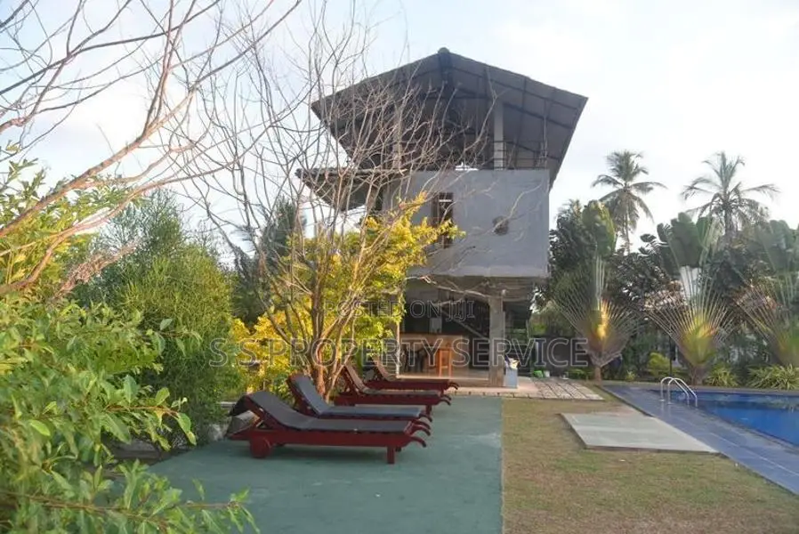 Yalegama, Induruwa Hotel for Sale (SSPC-47)