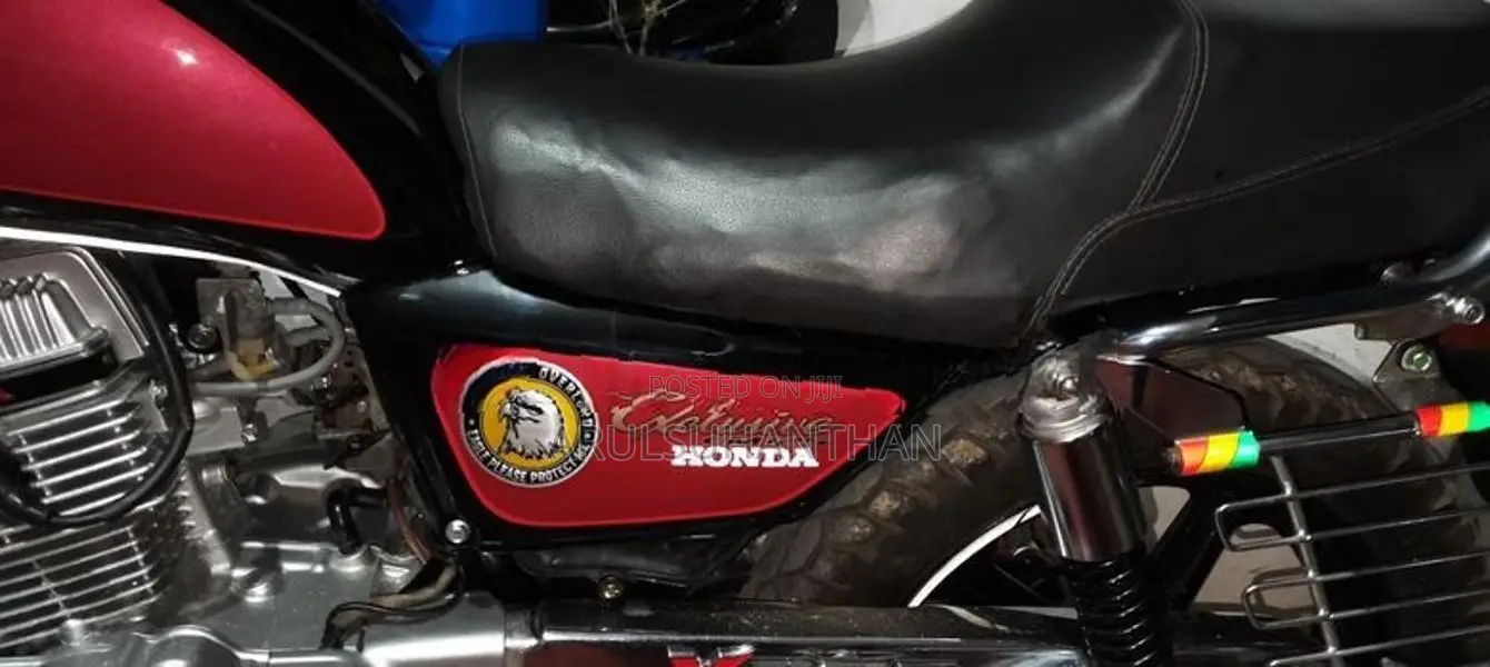 Honda CM Custom 2009