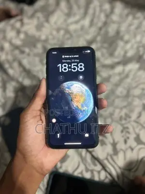 Apple iPhone 11 64GB (Used)