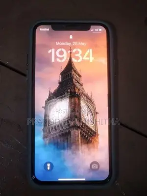 Apple iPhone XS (Used)